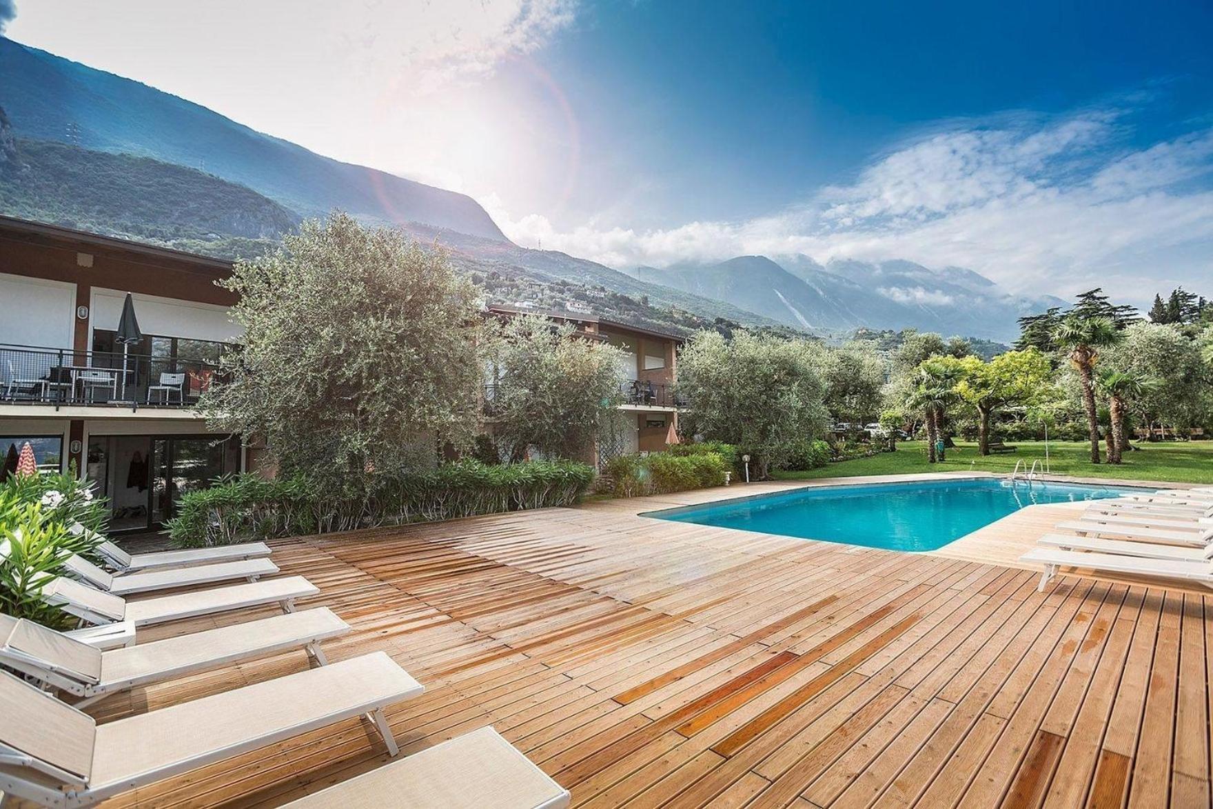 Tolle Wohnung In Malcesine Mit Garten, Grill Und Gemeinschaftlichem Pool Esterno foto