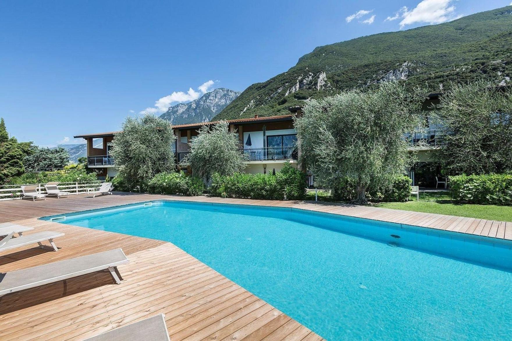 Tolle Wohnung In Malcesine Mit Garten, Grill Und Gemeinschaftlichem Pool Esterno foto