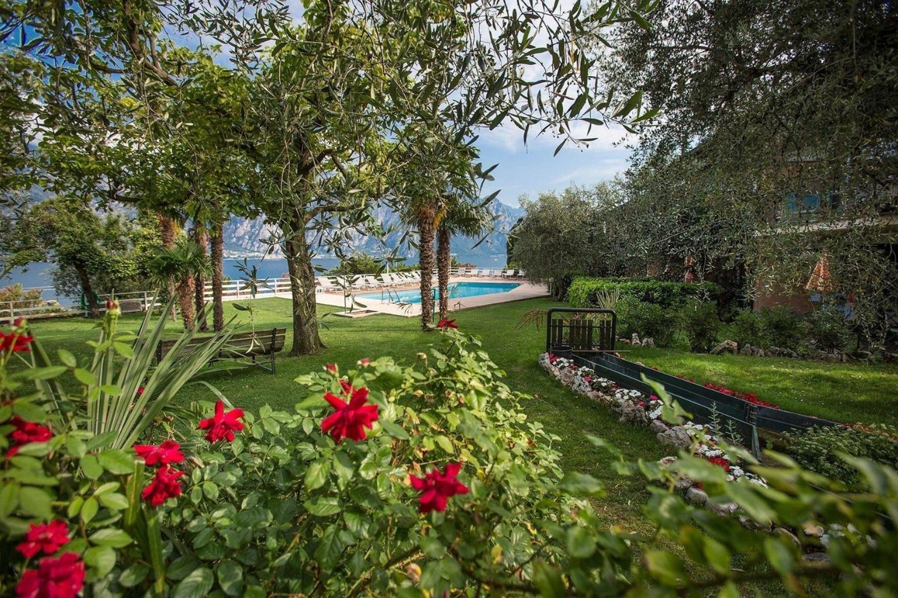 Tolle Wohnung In Malcesine Mit Garten, Grill Und Gemeinschaftlichem Pool Esterno foto