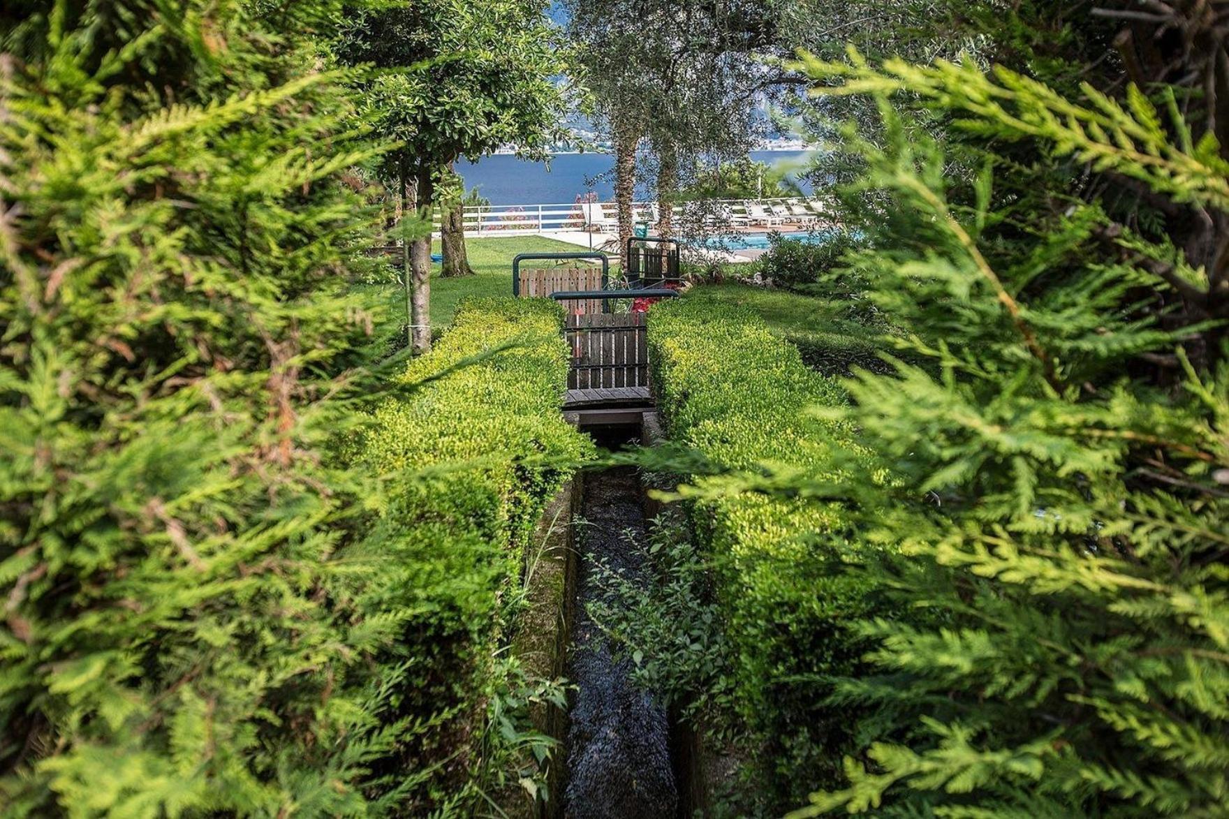 Tolle Wohnung In Malcesine Mit Garten, Grill Und Gemeinschaftlichem Pool Esterno foto